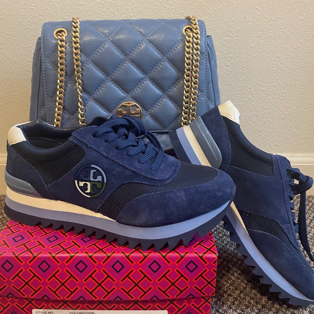 Tory Burch shoulder Bag and Sneakers
